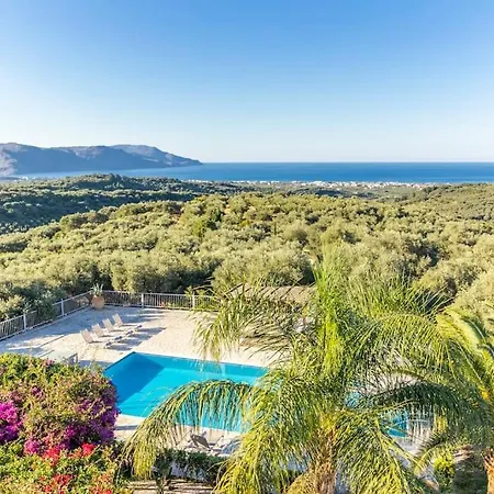 Aloni House - Spacious Secluded With Pool, Up To 10 Guests 빌라 *