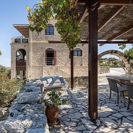 Aloni House - Spacious Secluded With Pool, Up To 10 Guests 빌라 *