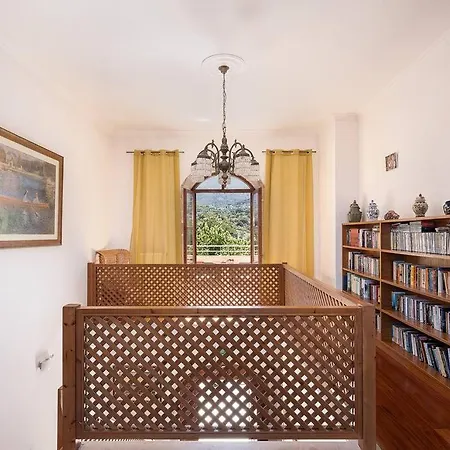 Aloni House - Spacious Secluded With Pool, Up To 10 Guests 빌라 *