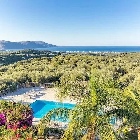 Aloni House - Spacious Secluded With Pool, Up To 10 Guests *
